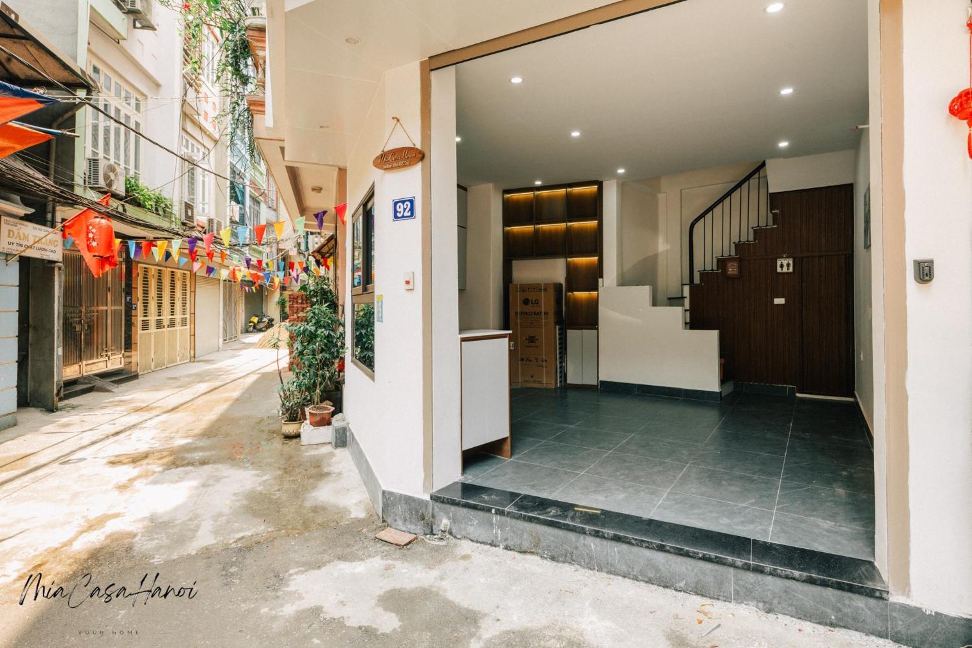 Miacasahanoi Homestay- King Bed - Free Laundry - Netflix & Rooftop Chill — Photos 1
